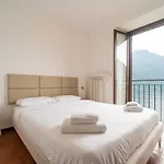 Appartamento Lakefront With A View, Parking And Swimming Pool Nesso